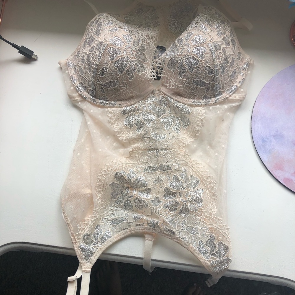 Adore Me bustier